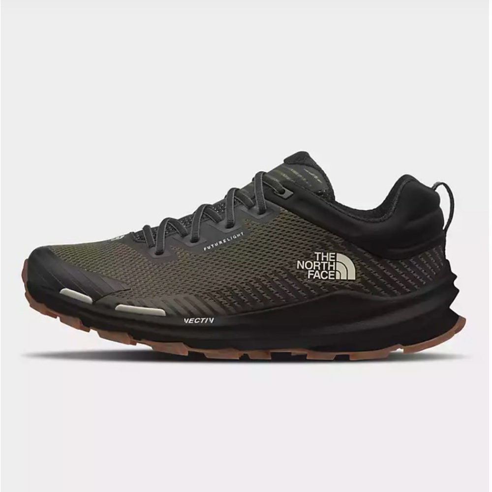 New in Box - Men’s VECTIV Fastpack FUTURELIGHT™ Hiking Shoes in Olive size 12